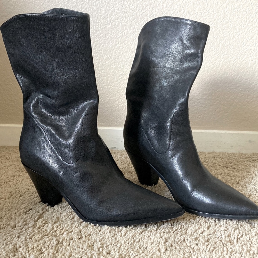 Paige ‘Landon’ mid calf boot size 8